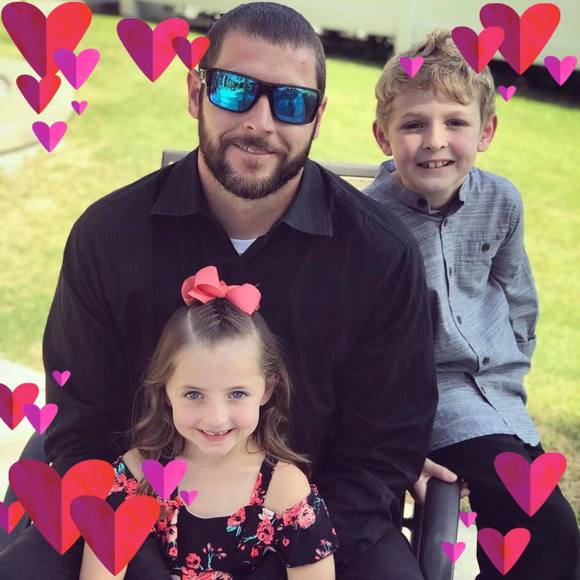 Meet your Posher, Chris - Picture 1 of 1